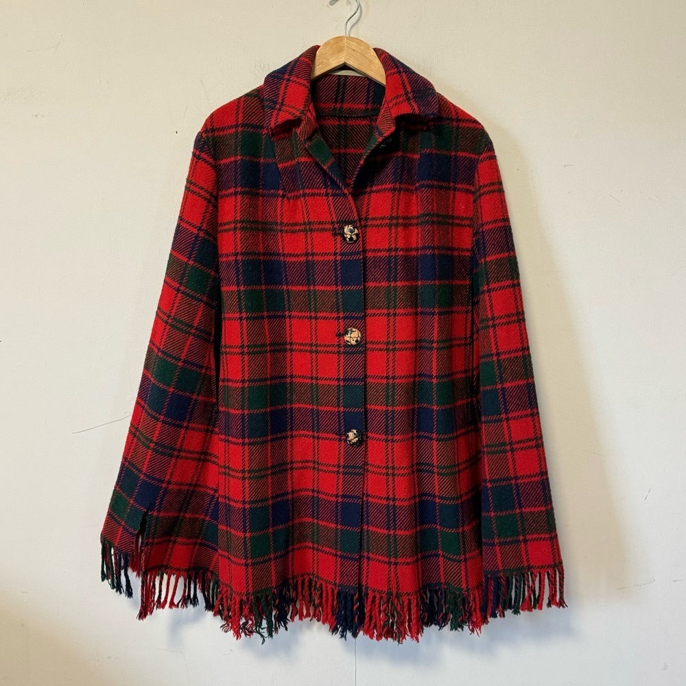 Vintage Robertson Tartan Wool Poncho Red Plaid‎ Blanket Fringe Cape Shawl Coat - Picture 12 of 13